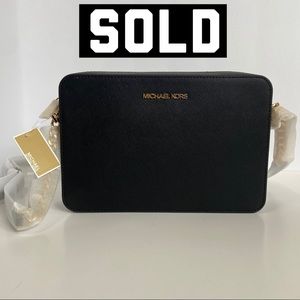 Michael Kors LG EW Crossbody Purse